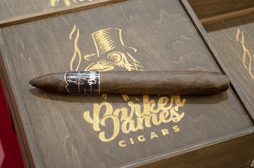 Parker James Salomon cigar